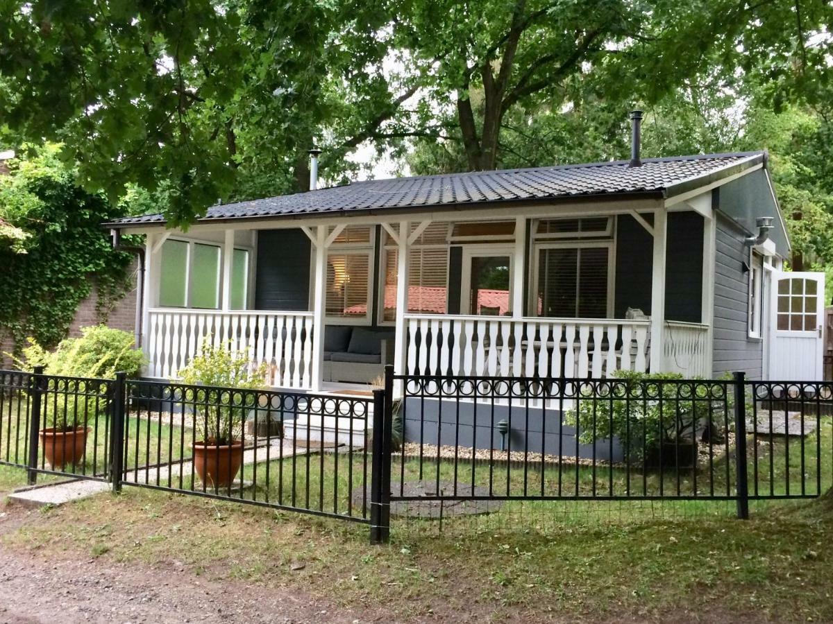 Chalet Belvedere In Lanaken Exteriör bild
